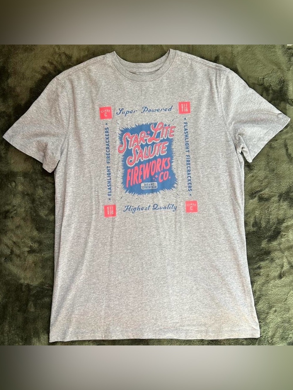 Goodfellow & Co Gray Graphic 'Star-Lite Salute Fireworks Co.' Tee